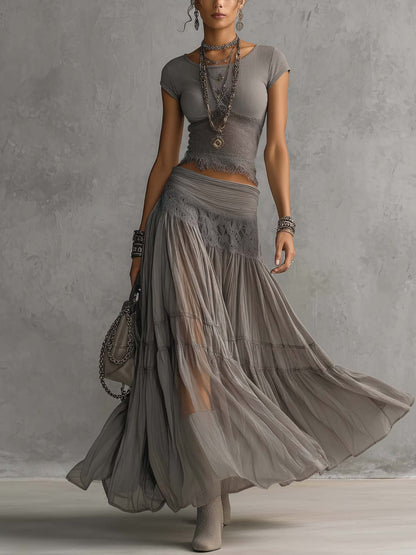 Alba - Conjunto completo con top gris de paneles de encaje y falda larga plisada