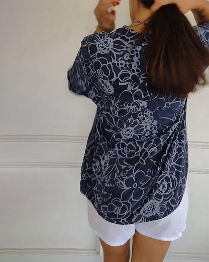 Blusa Estampada Abotonada con Cuello en V