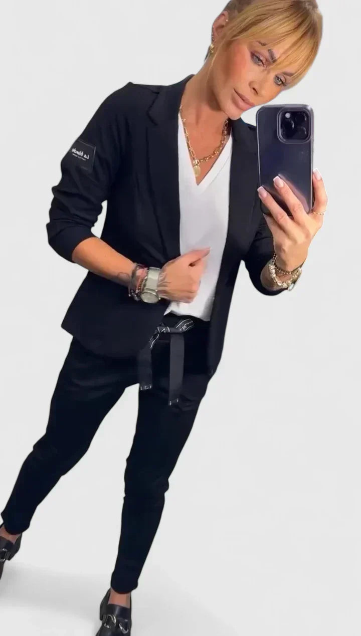 LIZA – TRAJE A MEDIDA EN DOS PIEZAS