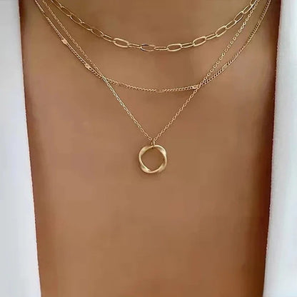 Avine – Collana retro en oro