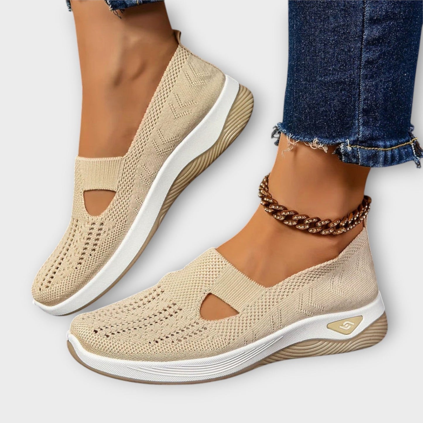 Zapatillas de paseo slip-on de malla confort