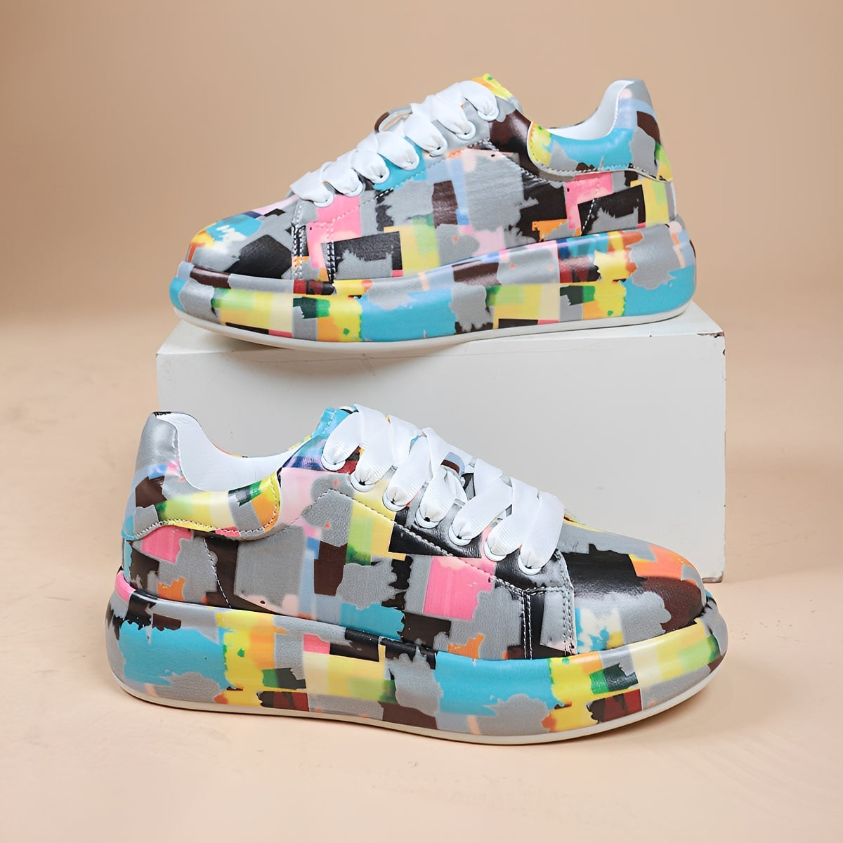 Delila - Zapatillas de moda y elegantes para mujeres