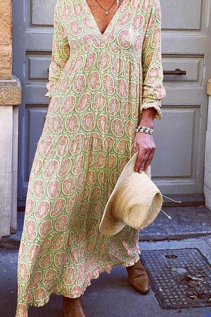 Leila - Vestido fluido con escote en V y estampado refinado