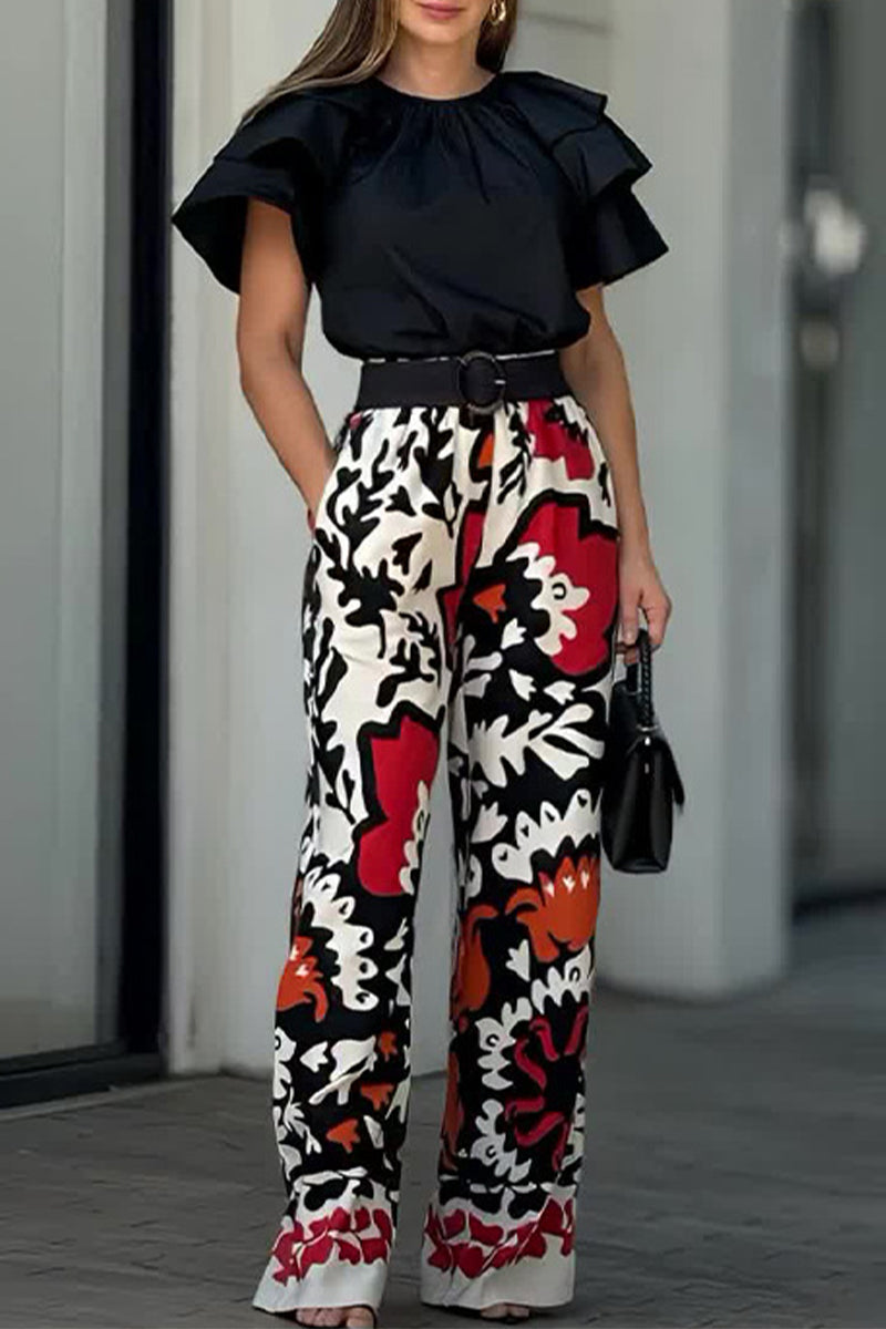 RILYNN – CONJUNTO DE DOS PIEZAS CON ESTAMPADO FLORAL Y VOLANTES