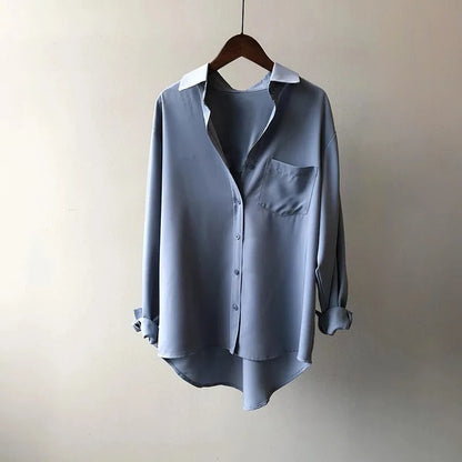 Riley – Blusa de Seda con Elegancia Fluida