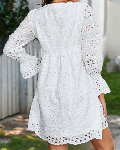 Paisley - Vestido Midi Elegante con Corte Hueco