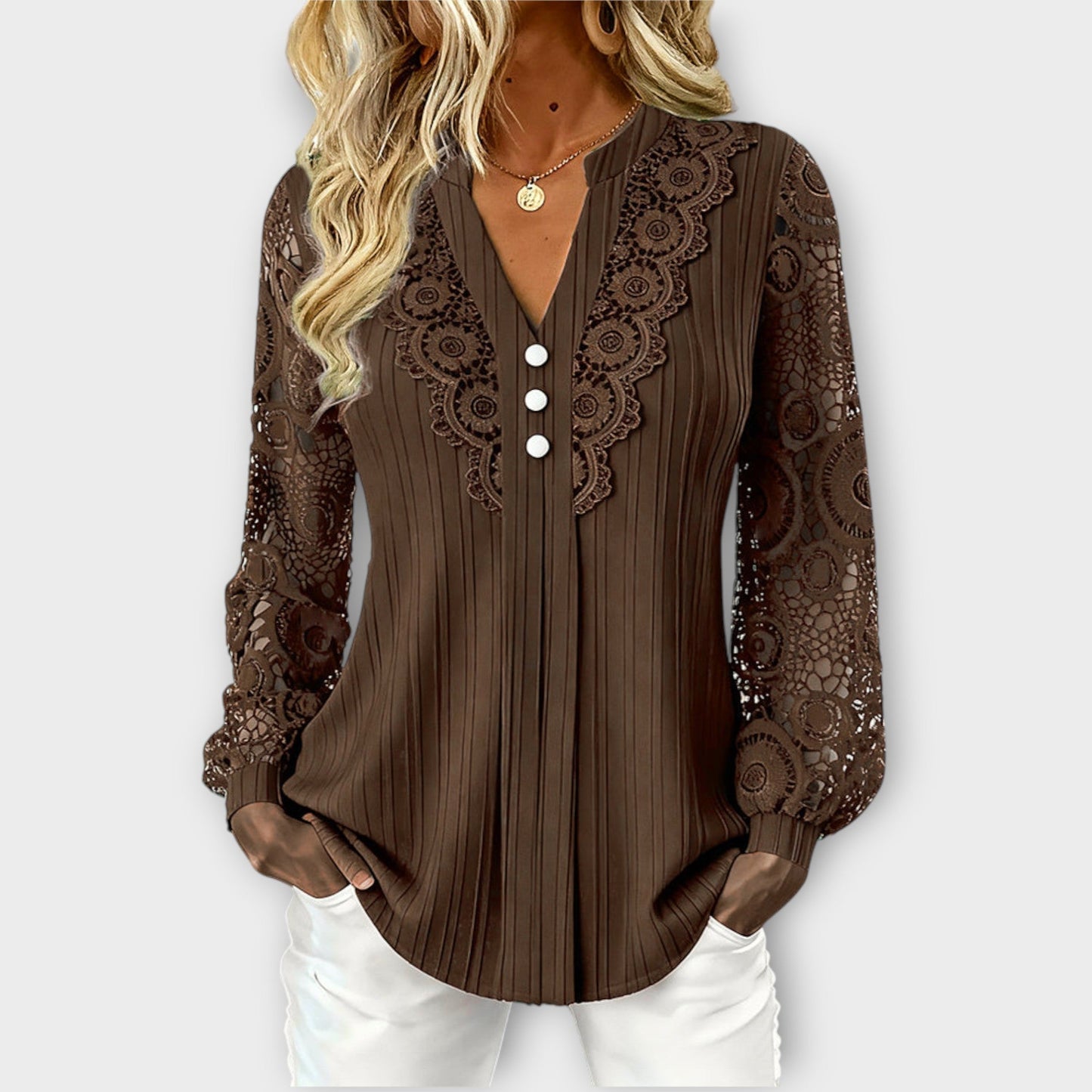 Blusa Plisada con Mangas de Encaje Elegante