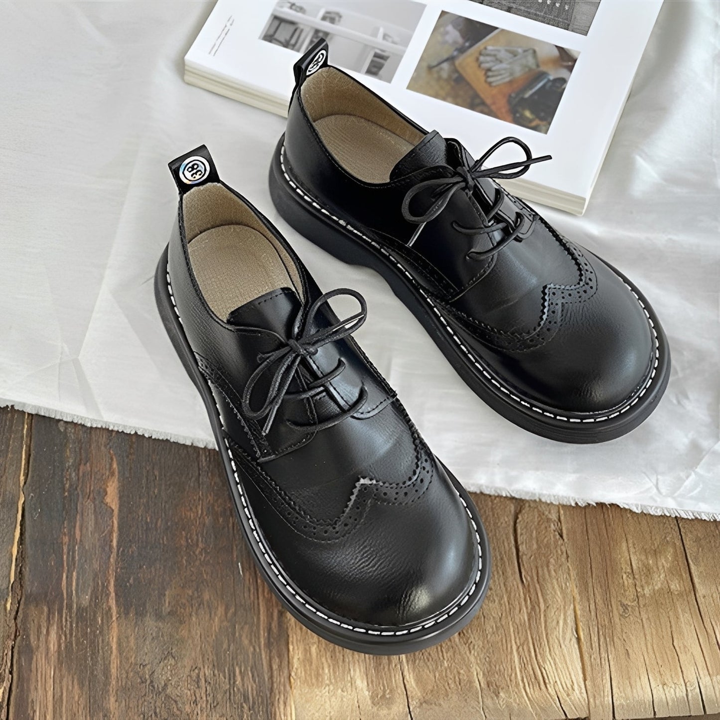 Vanessa - Clásicas zapatos Oxford de piel para mujer