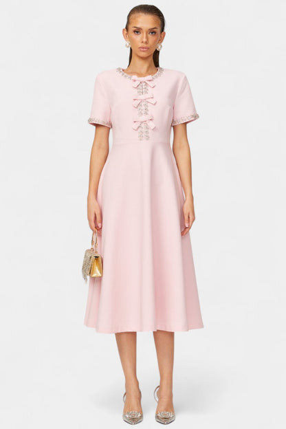 Linda Vestido Midi Acampanado con Lazo de Cristal