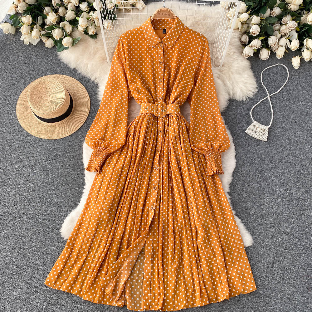 Vestido Plisado de Chifón con Lunares