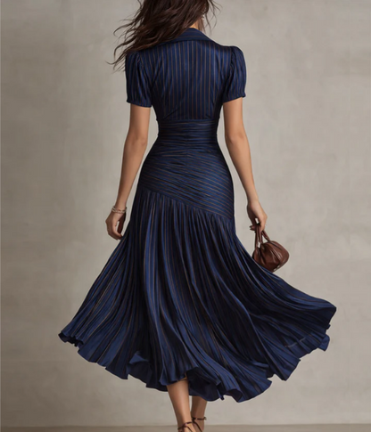 Adria | Vestido midi de satén con diseño de rayas vintage