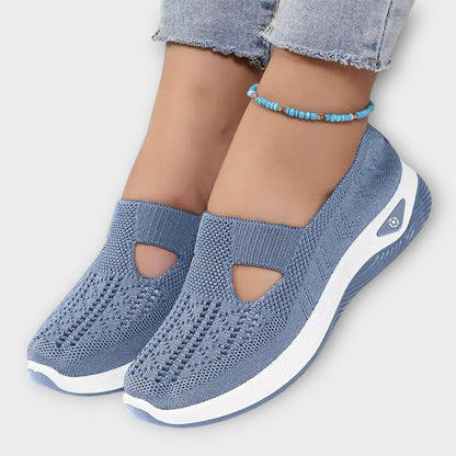 Zapatillas de paseo slip-on de malla confort