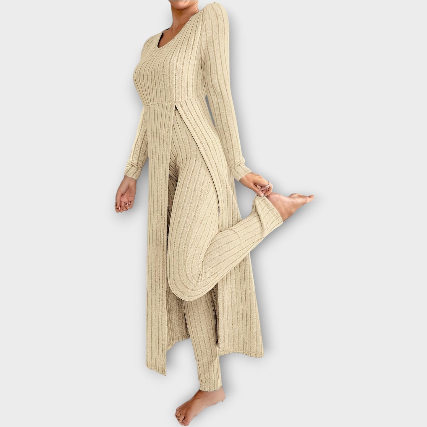 Conjunto de Lounge de Tejido Acanalado con Túnica Dividida