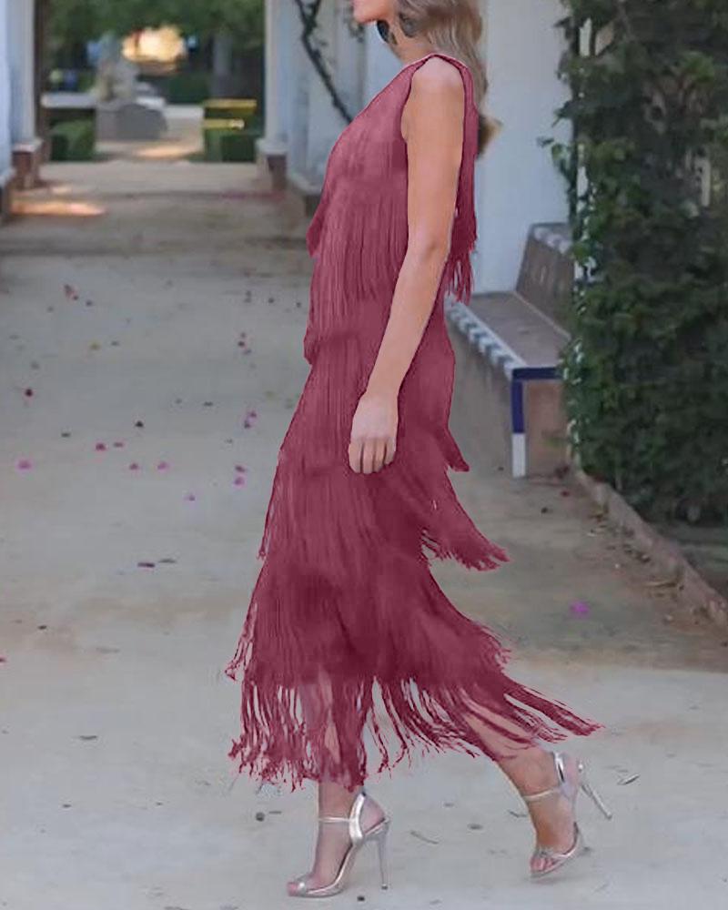 Vestido elegante de flecos Maya con hombros al descubierto