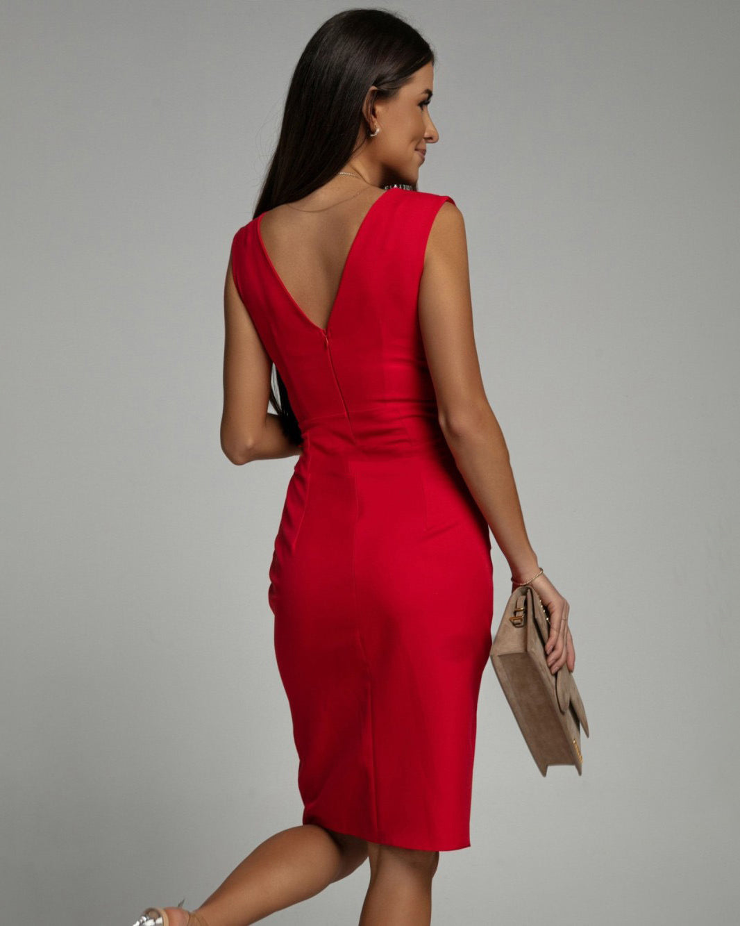 Zyra - Vestido Elegante con Escote en V