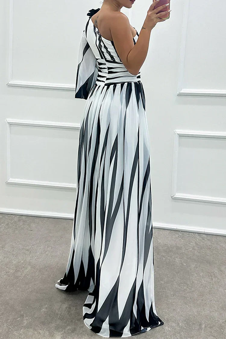 Stella | Elegante vestido maxi de un solo hombro a rayas