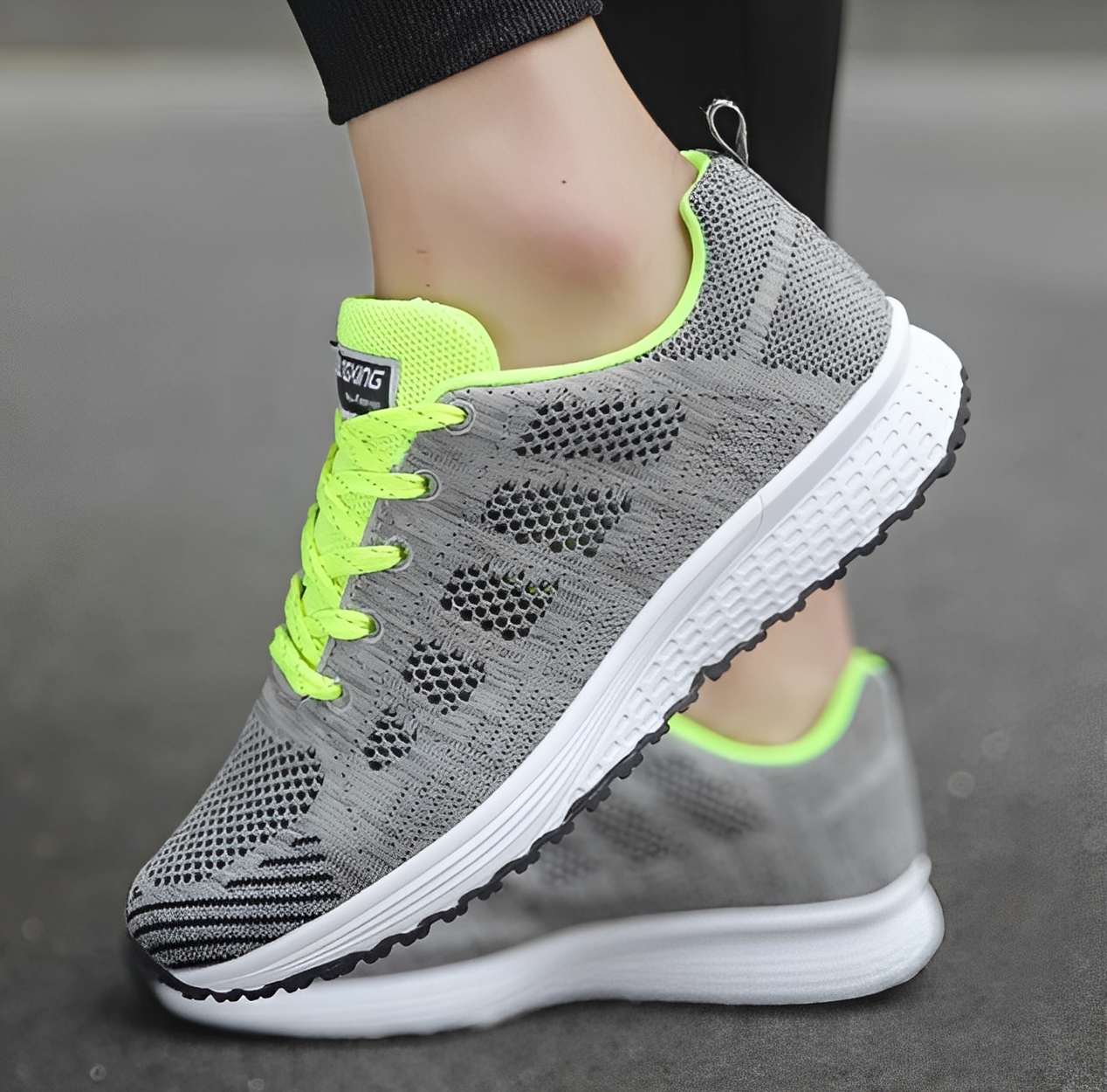 Emelia - Elegantes zapatos deportivos y casuales para mujeres