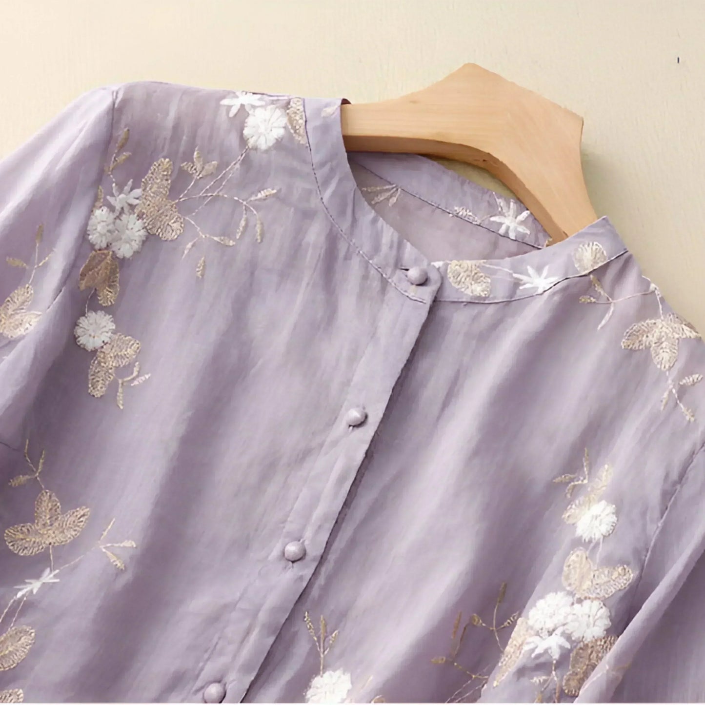Carmelita – Blusa Transparente Bordada