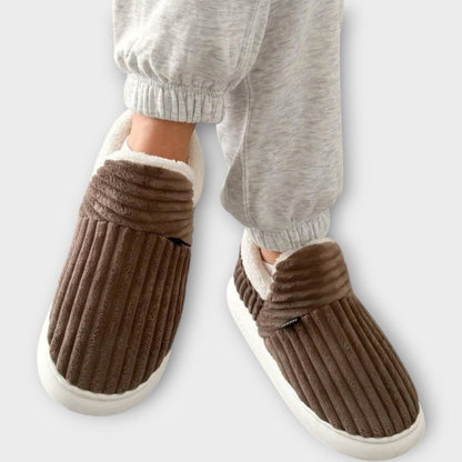 Zapatillas ortopédicas cálidas