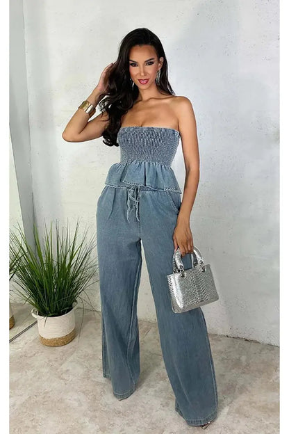 ISLA – CONJUNTO DE DOS PIEZAS EN DENIM ESTILOSO