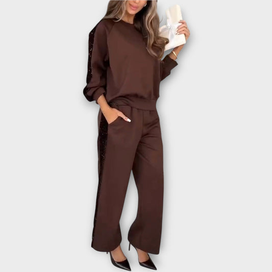 Conjunto Lounge con Bordes de Lentejuelas