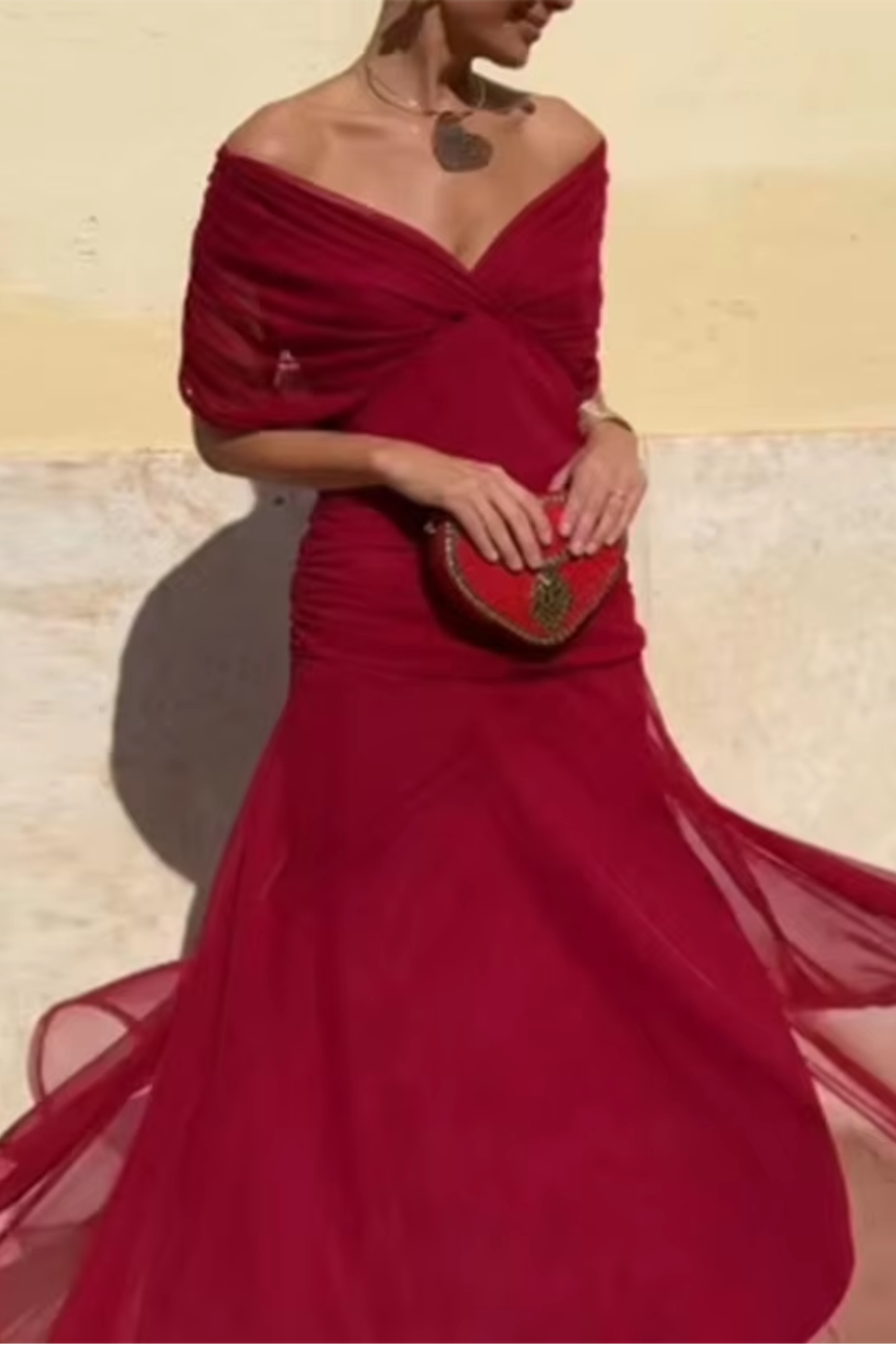 Louise | Vestido Maxi Elegante de Fiesta con Escote en V