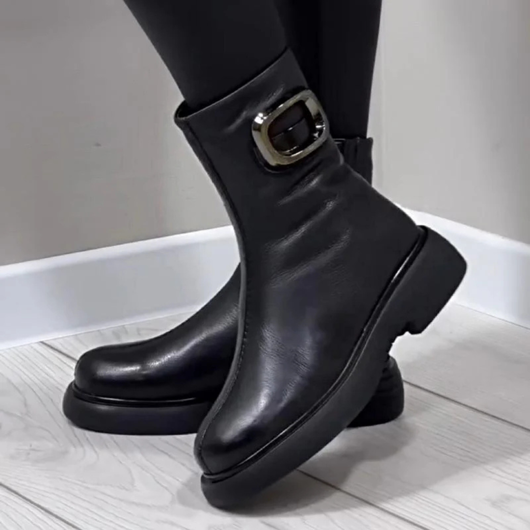 Marzia - Elegantes Botas de Cuero