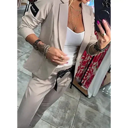 Ariane | Conjunto Elegante de Blazer y Pantalones