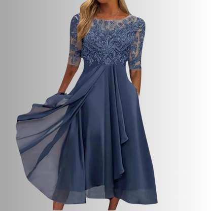 Revel | Vestido de Encaje Atemporal
