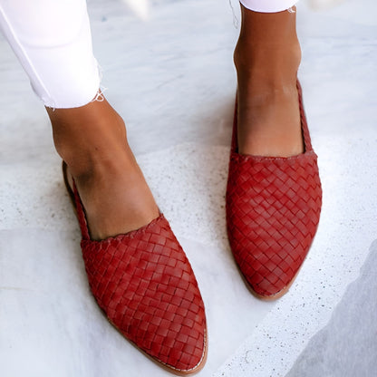 Whisper - Elegantes sandalias de piel trenzadas para mujer