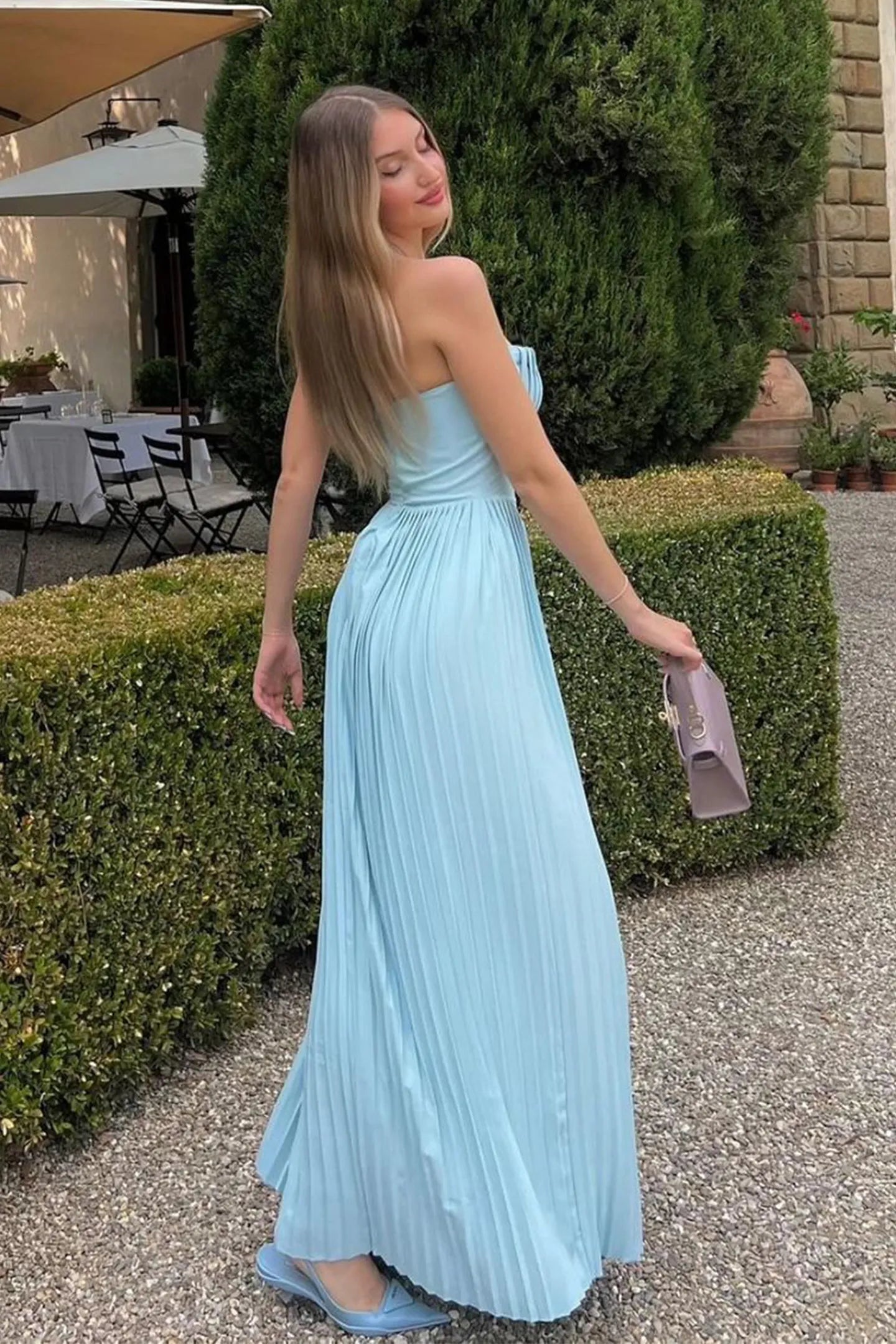 Vivian | Impresionante Vestido Maxi Sin Mangas con Pliegues