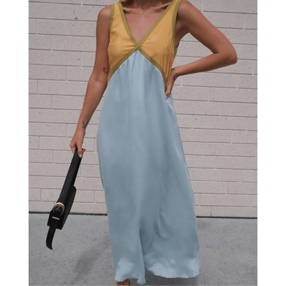 RENATA | VESTIDO CON ESCOTE EN V