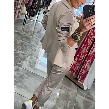 Ariane | Conjunto de Blazer y Pantalones Elegantes