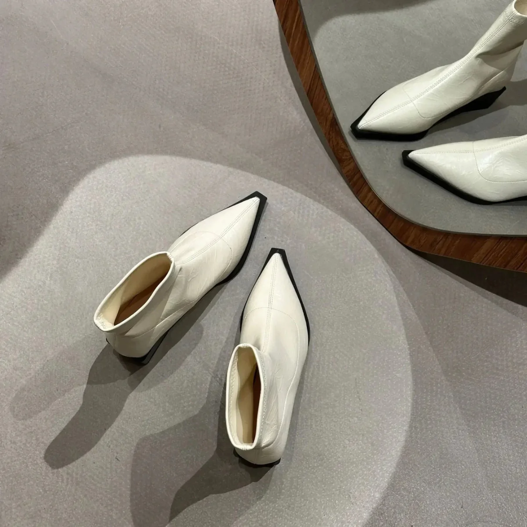 Daniela | Botines de mujer elegantes con punta y tacón bloque