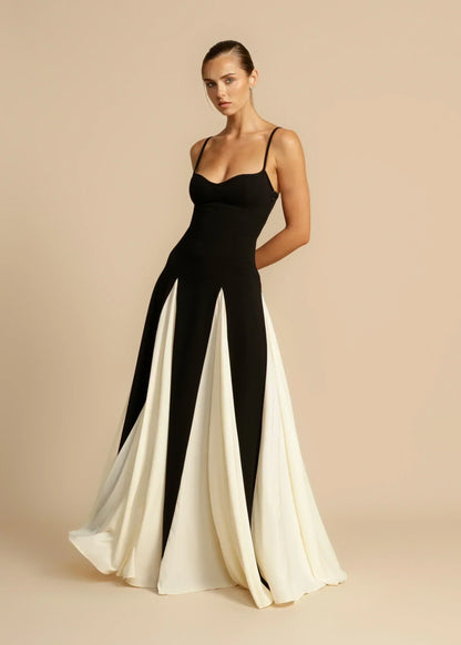Celia | Vestido Maxi Elegante con Volantes en Contraste
