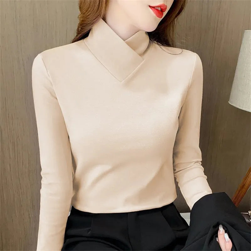 Avery | Elegante T-shirt Cuello Alto