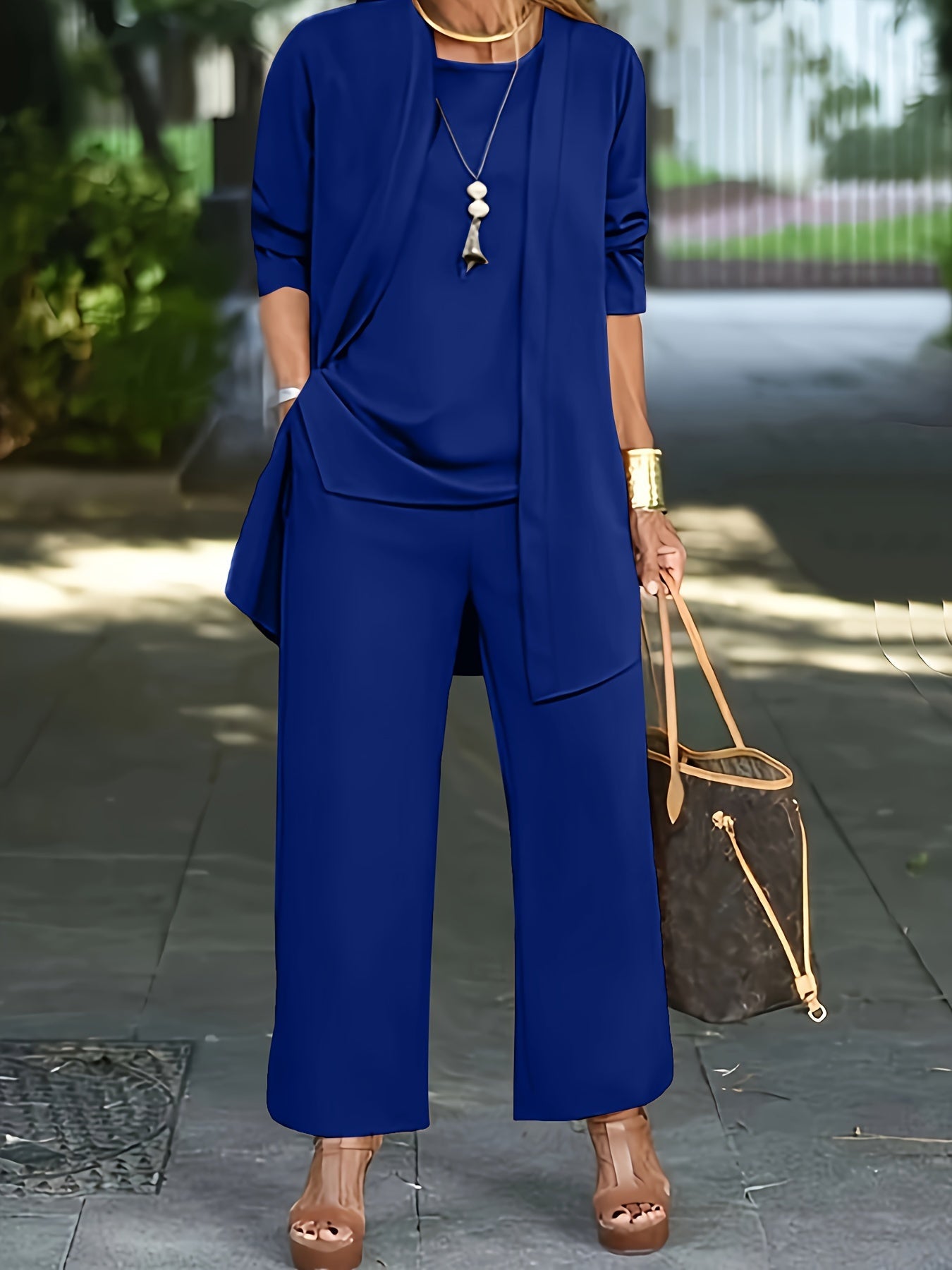 Layla - Conjunto de Tres Piezas Chic y Estiloso
