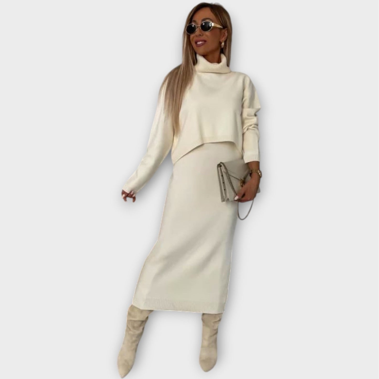 El Conjunto de Suéter y Falda Luxe Knit