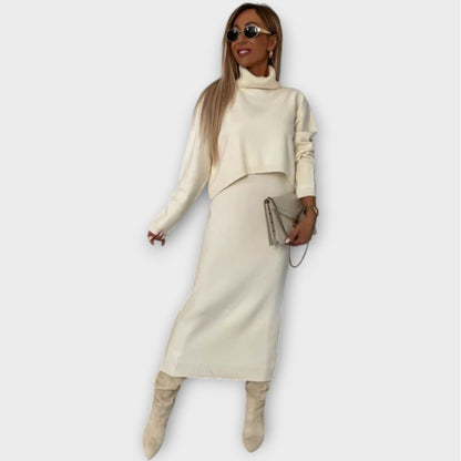 El Conjunto de Suéter y Falda Luxe Knit