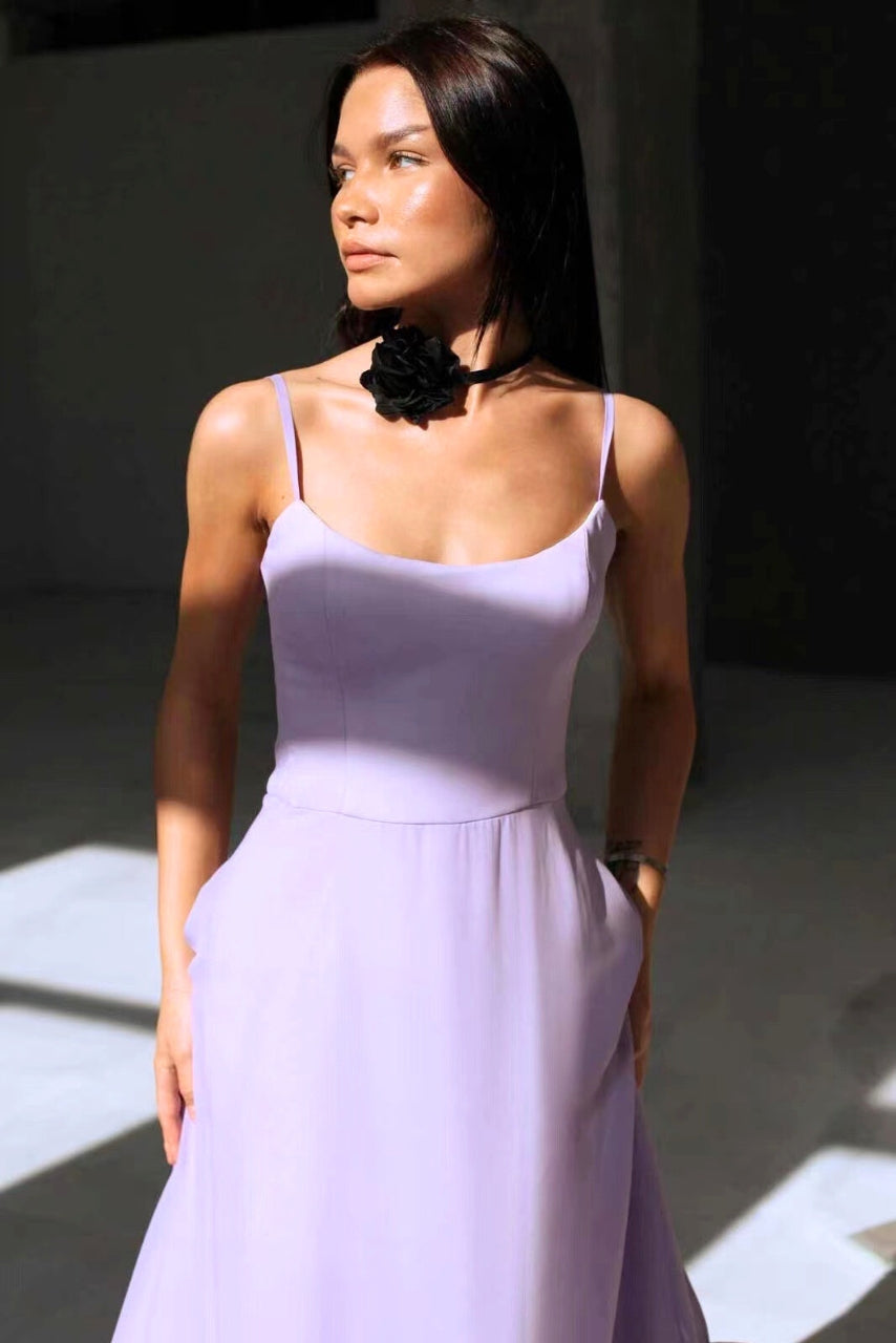 Blair - Vestido Midi Fluyente y Elegante