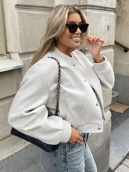 BEAU | Chaqueta Bomber Cortada para Mujeres