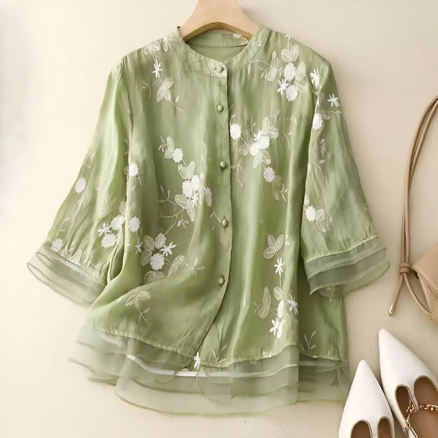 Carmelita – Blusa Transparente Bordada
