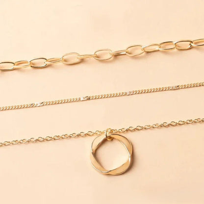 Avine – Collana retro en oro