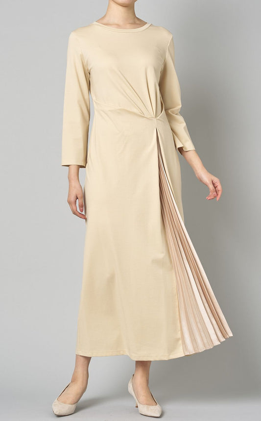 Vestido de Punto con Pliegues Laterales