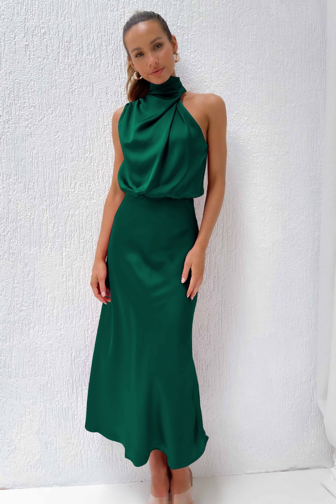 Elise | Vestido Halter de Satén Elegante – Gracioso y Chic