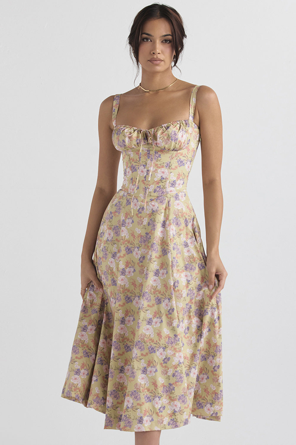 Aviva – Vestido de Fiesta en el Jardín