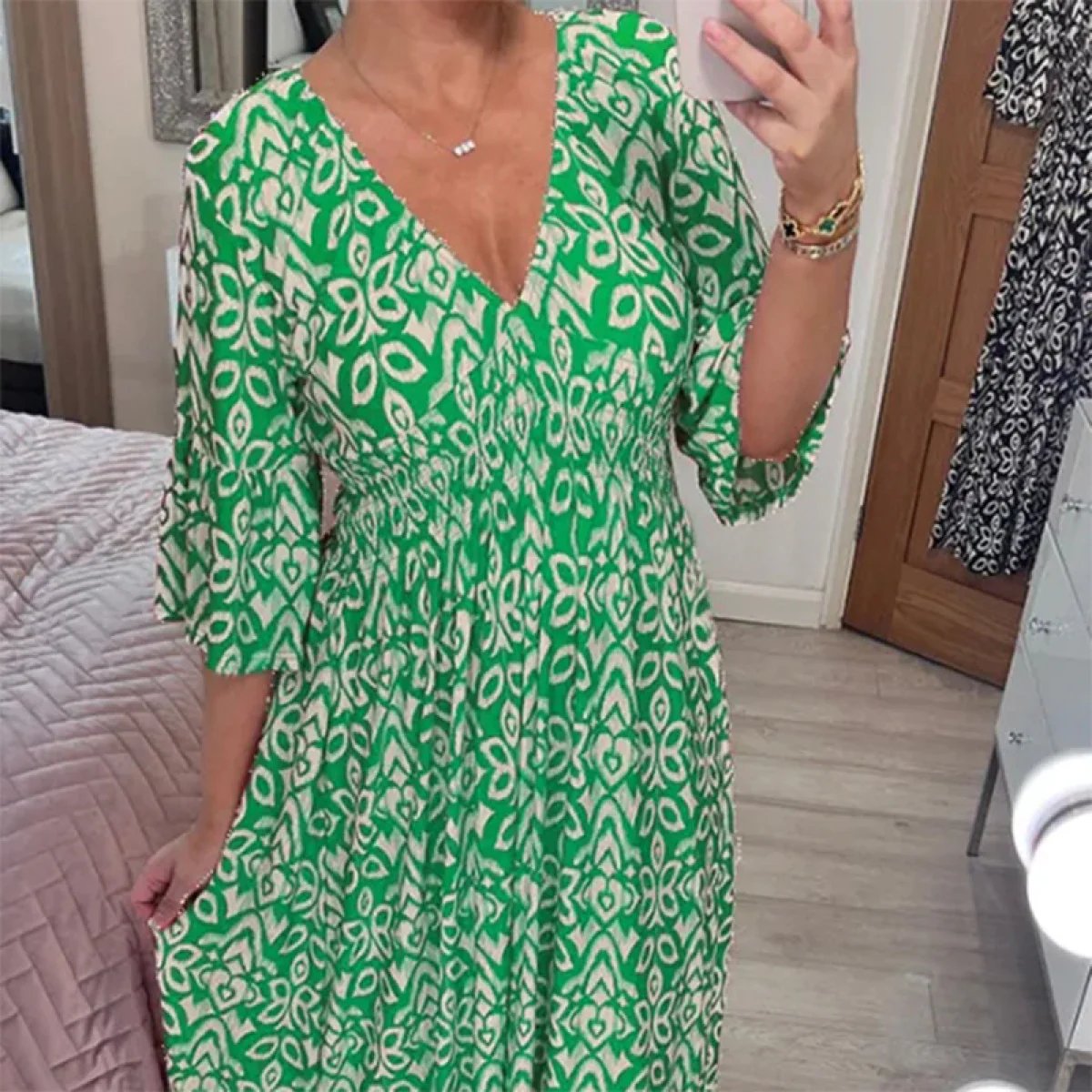 Hazel | Vestido Midi de Corte Geométrico