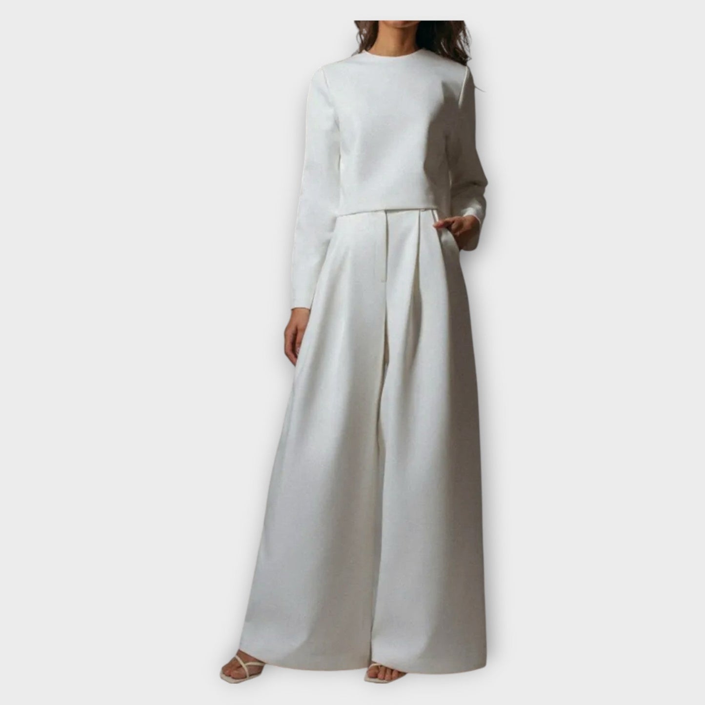 Conjunto Elegante de Dos Piezas con Pantalones Amplios