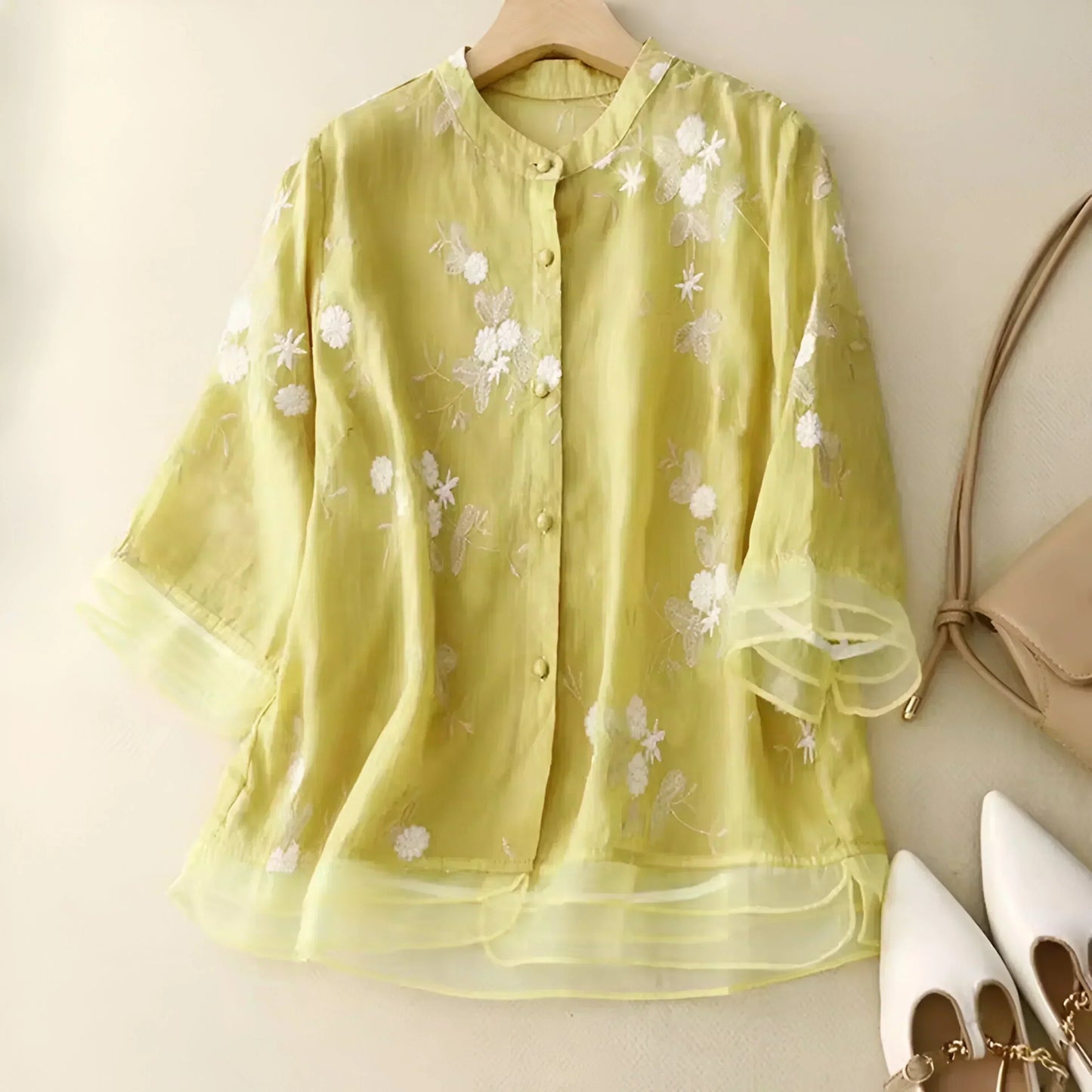Carmelita – Blusa Transparente Bordada