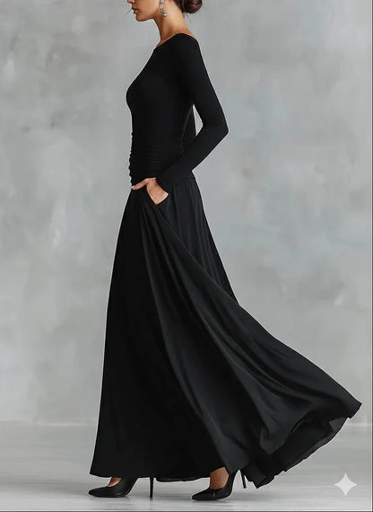 Vestido largo negro moderno de crepé con escote barco plisado